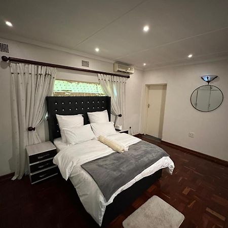 K-Lodge ปีเตอร์มาริตซ์เบิร์ก ภายนอก รูปภาพ